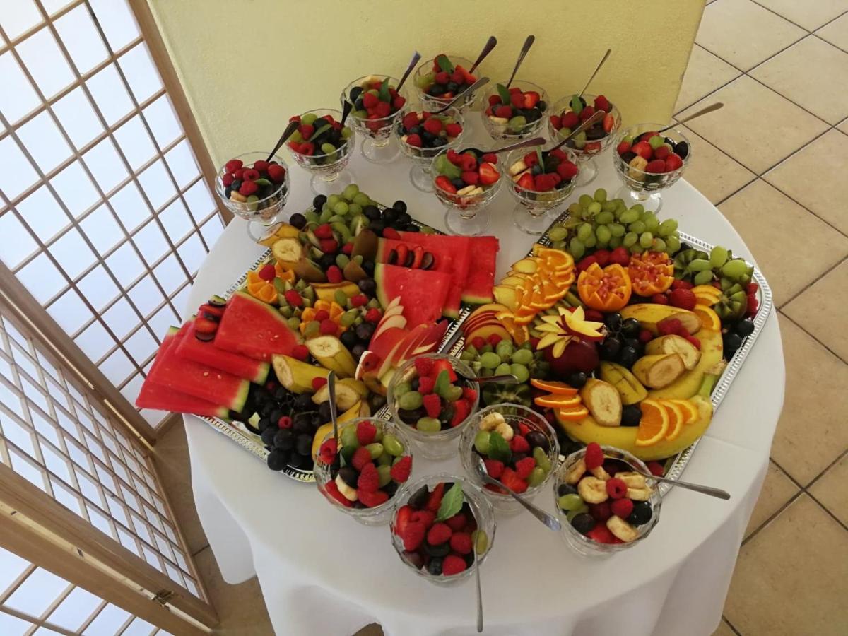 Sloneczna Hotel Miedzygorze Luaran gambar